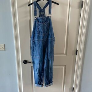 Gap overalls